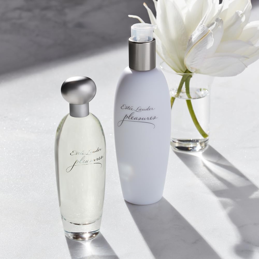 Estée Lauder Pleasures Eau de Parfum Spray with Notes of Lilies, White Peonies & Jasmine | Floral Perfume for Women | Perfumes for Women