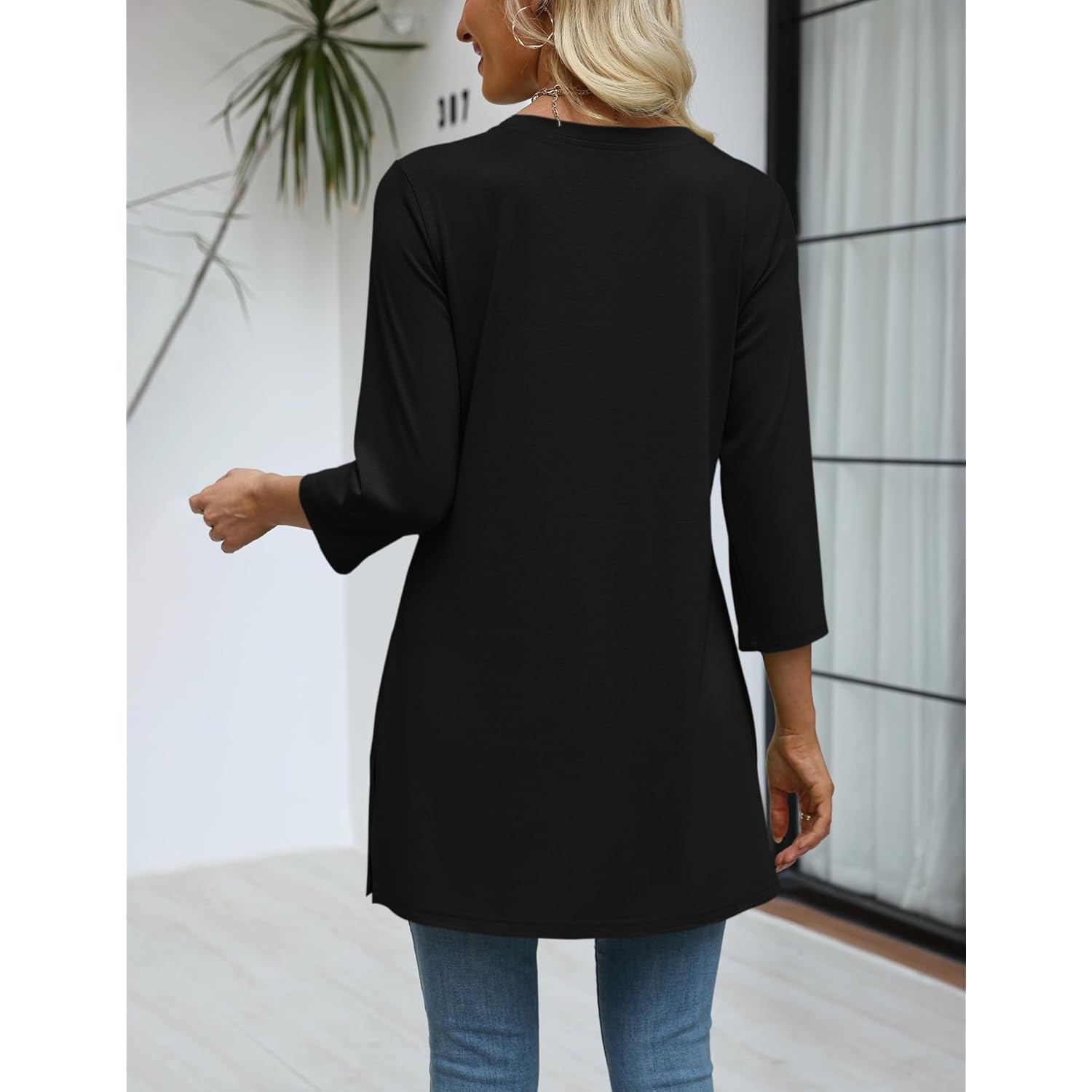 Women's Side Slit V-Neck Tunic Top Black