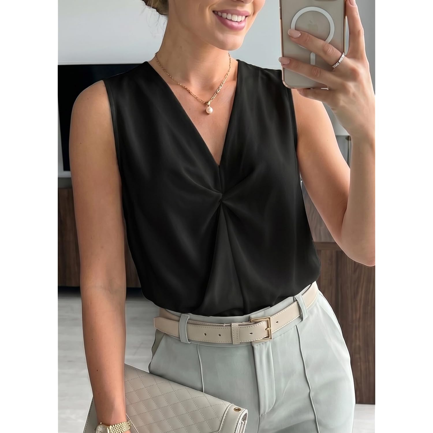 Women's Pleated V-Neck Tank Top Black
