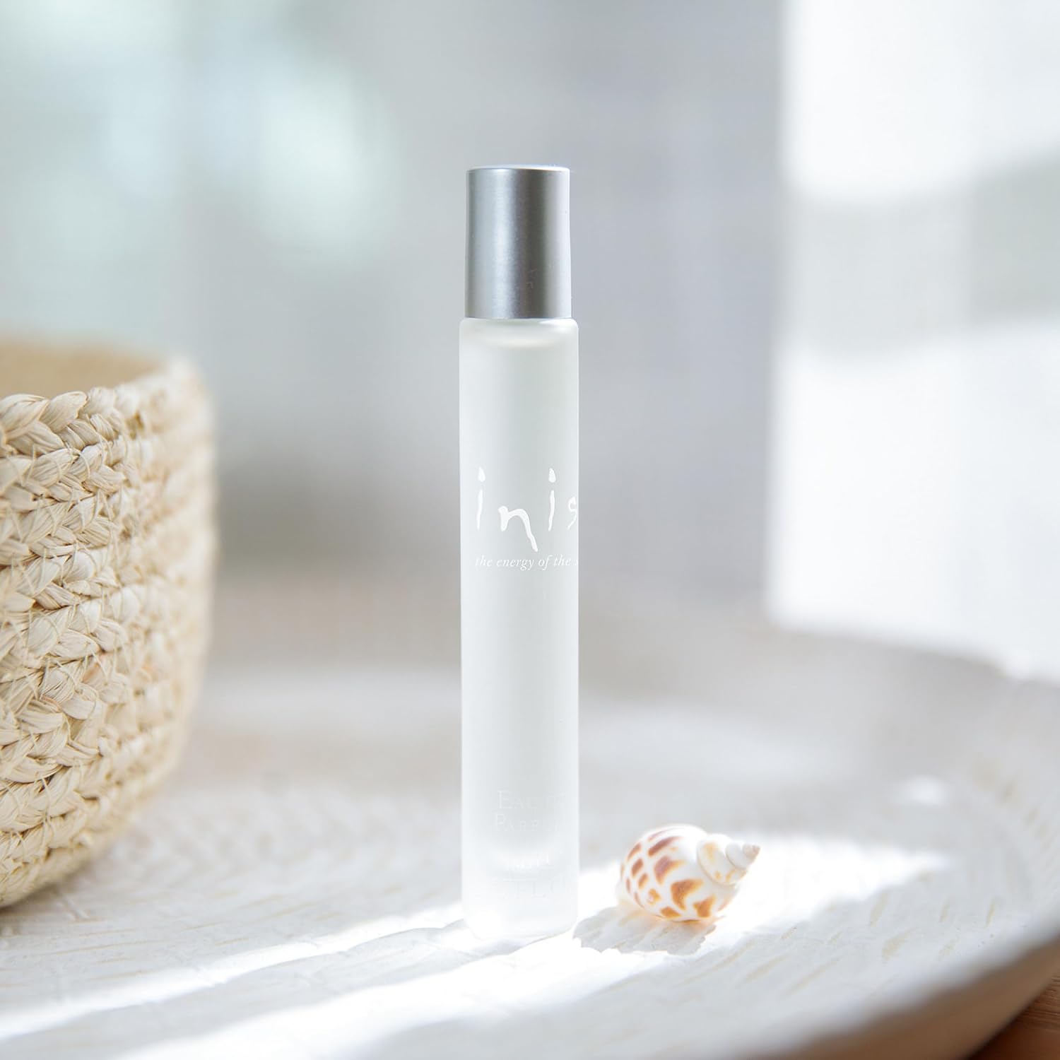 Inis the Energy of the Sea - Roll On Perfume for Women and Men, Unisex Pulse Point Eau de Parfum in a Travel Friendly Roller, Clean Ocean Fresh Aquatic Fragrance, 0.27 fl oz