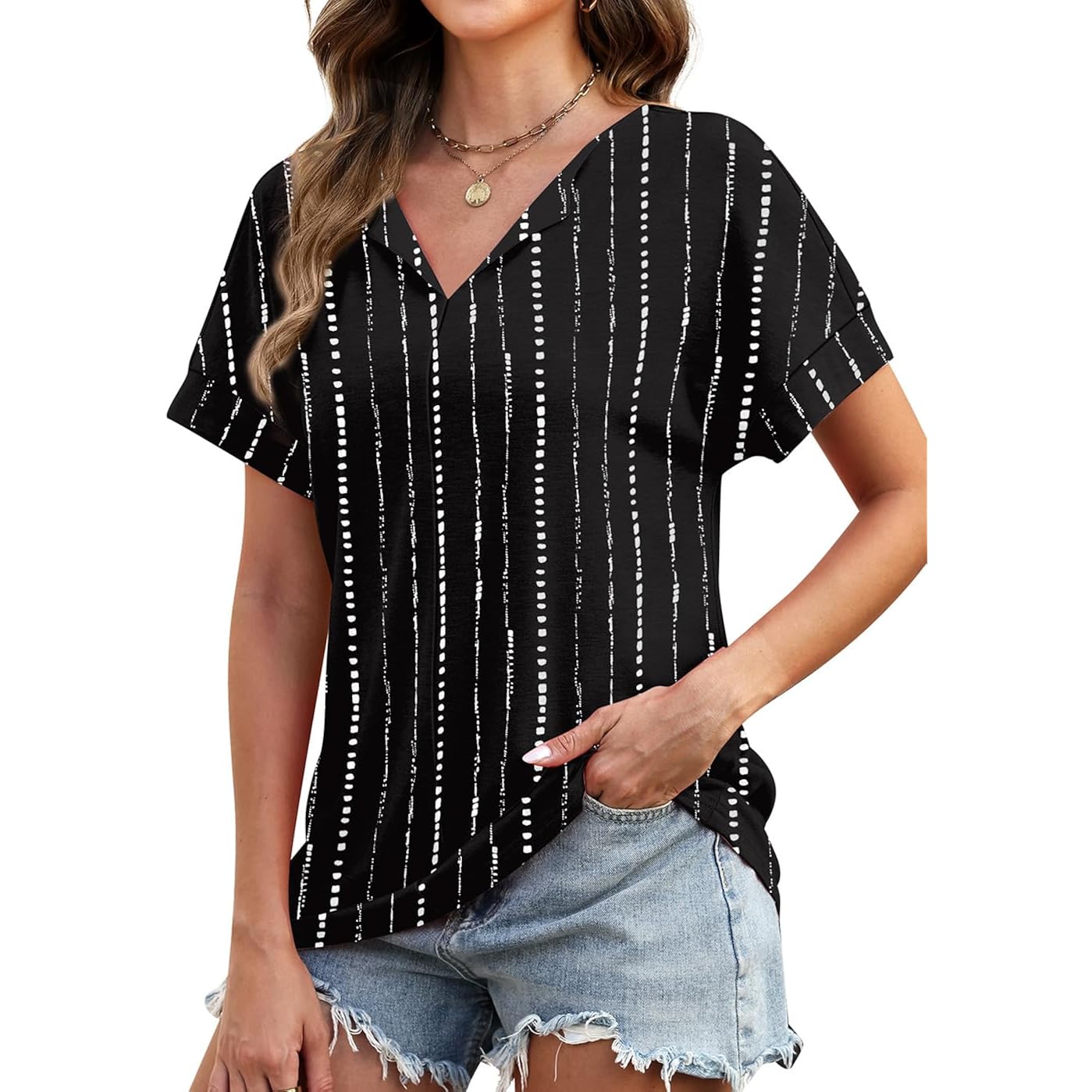 WIHOLL Womens Summer Tops 2026 Short Sleeve V Neck T Shirts Fashion Beach Vacation Clothes Business Casual Outfits