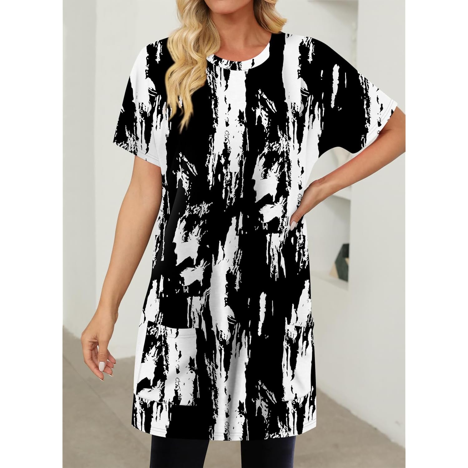 Women's Pocket Tunic Tunic Top Black/White