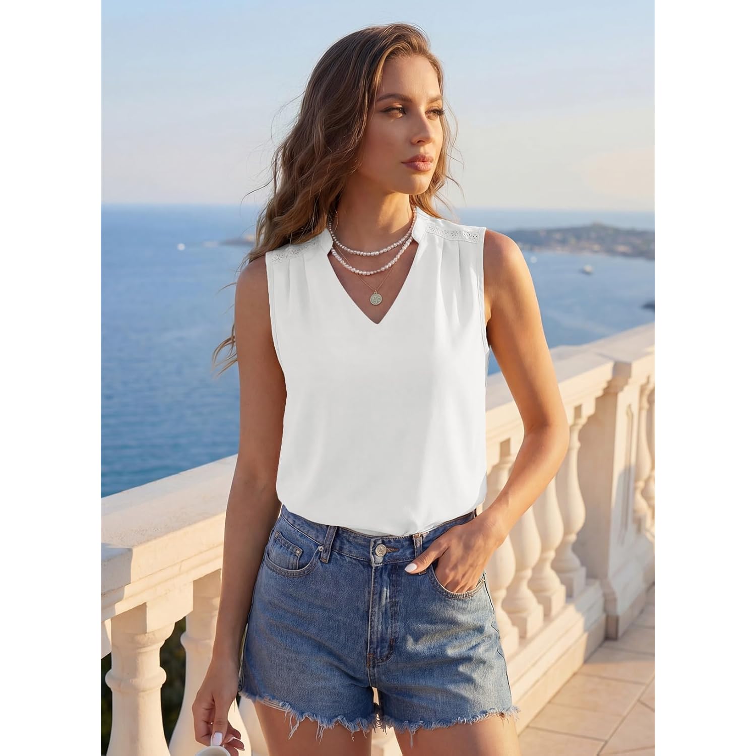 Women's Lace Patchwork V-Neck Tank Top White