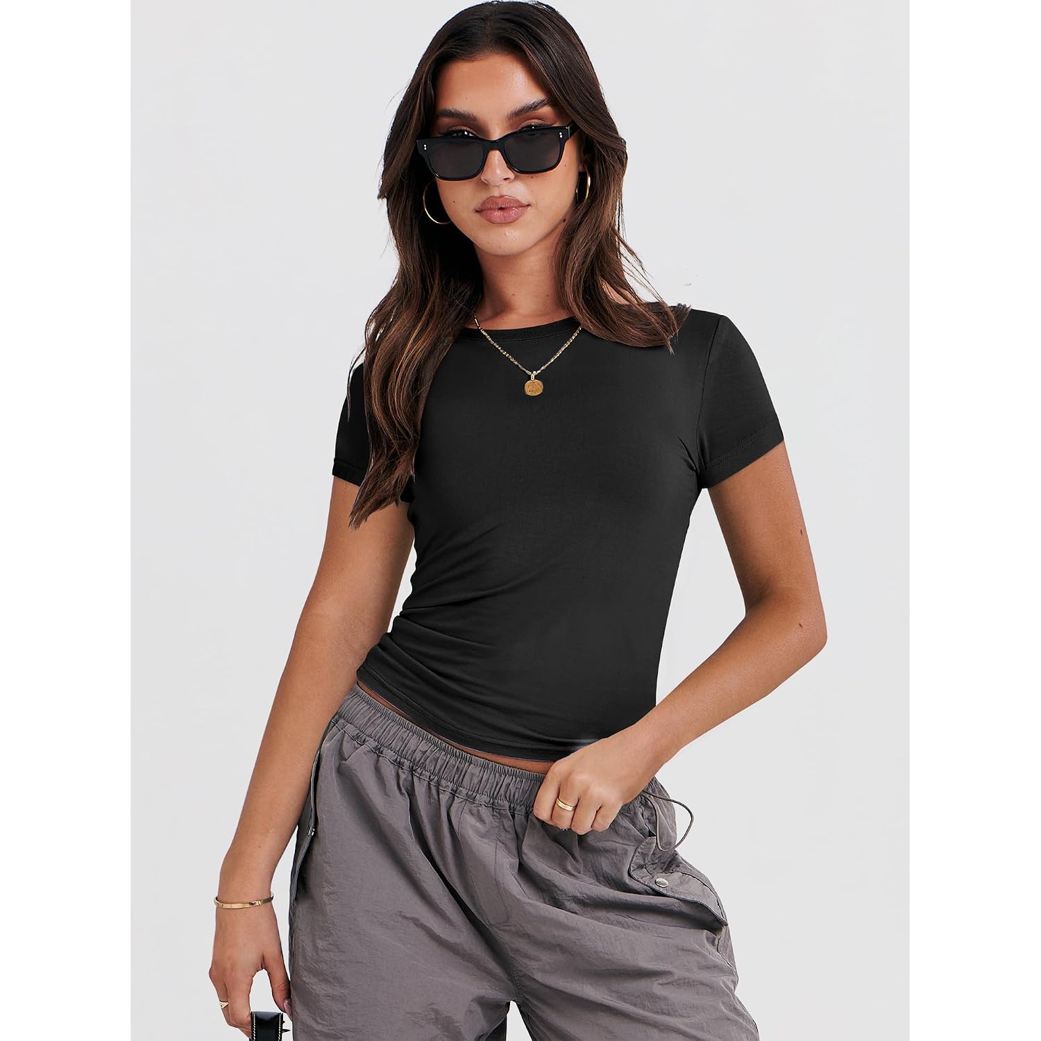 ANRABESS Women's Soft Short Sleeve T-Shirt, Crew Neck Top Slim Fit Basic Tee for Summer Casual Y2k Everyday Wear