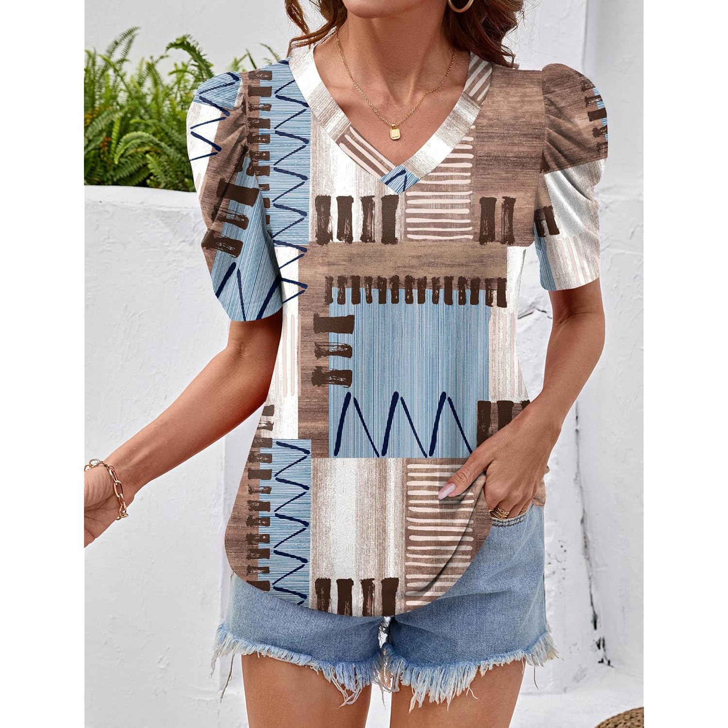 Women's Puff Sleeve V-Neck Tunic Top Brown/Blue Plaid