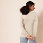 Amazon Essentials Women's Regular-Fit Long-Sleeve Crewneck T-Shirt (Available in Plus Size)