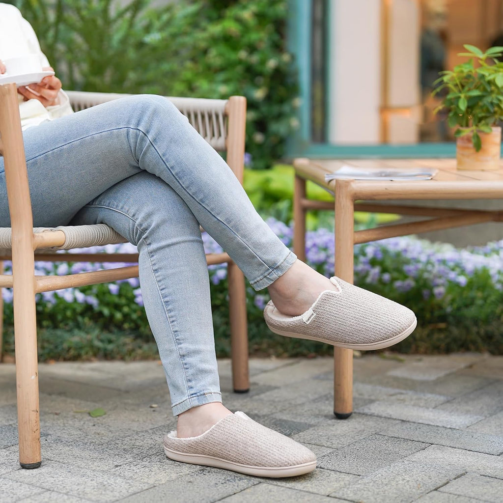 Women's Slippers V-Neck Beige