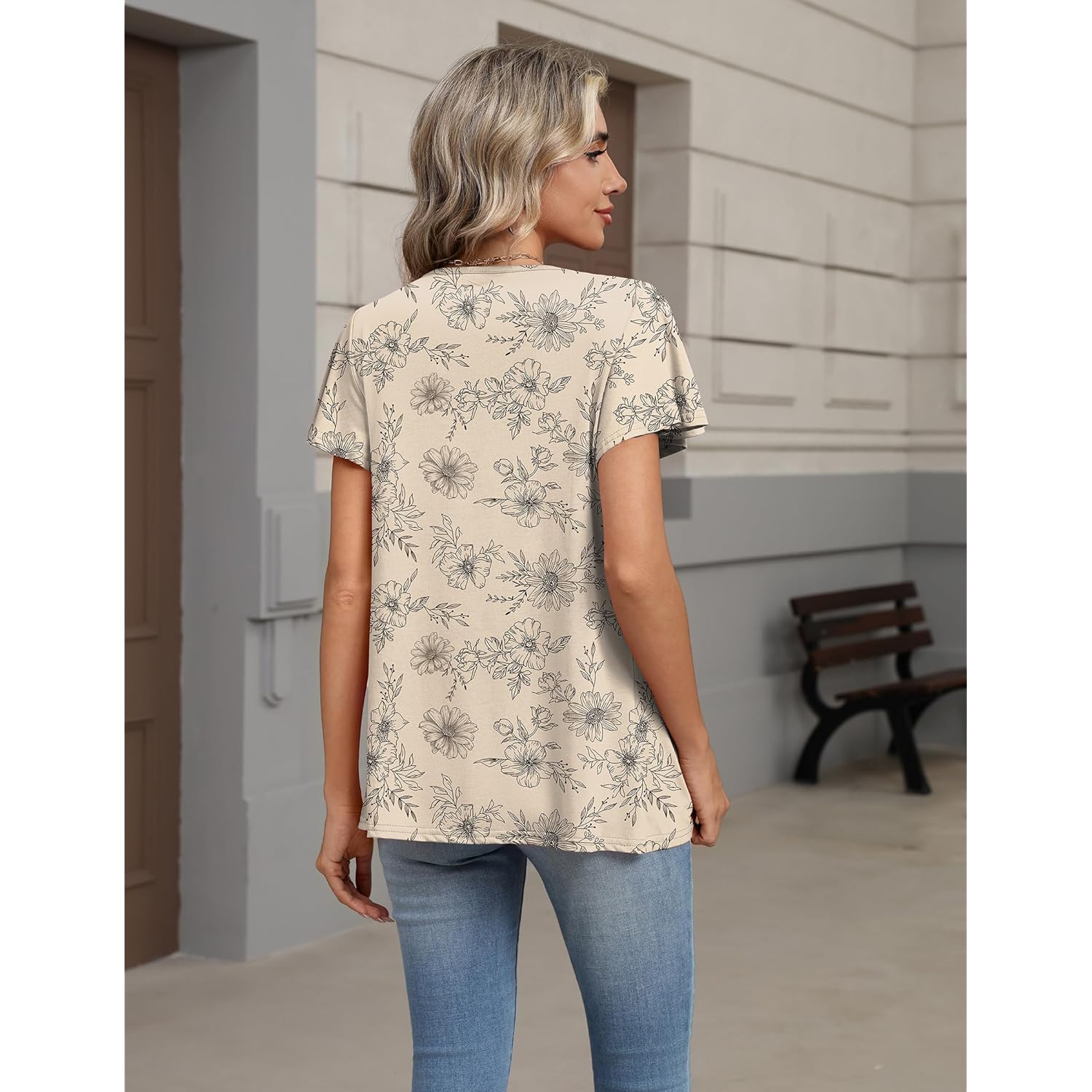 Women's Ruffle Sleeve V-Neck Tunic Top Beige Floral
