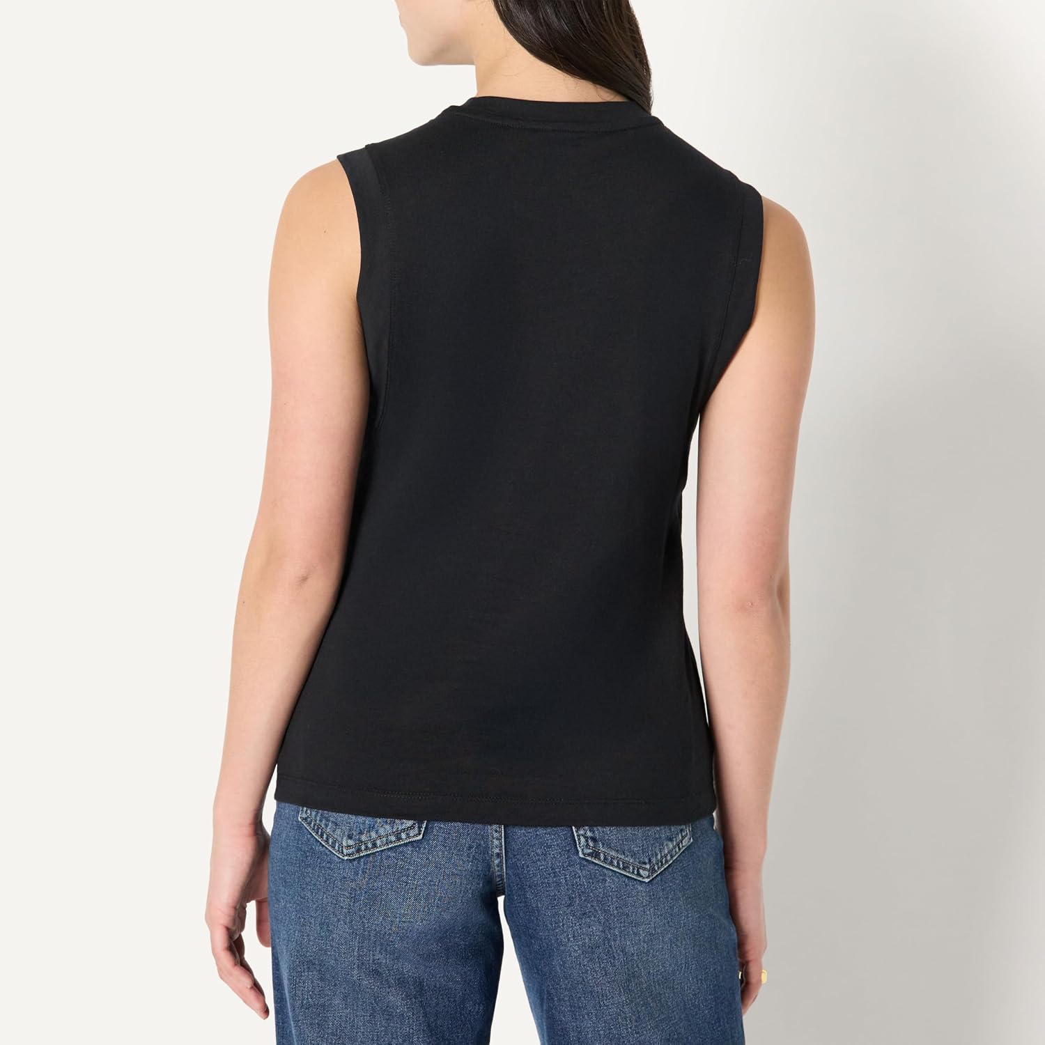 Amazon Essentials Women's Relaxed-Fit Cotton Muscle Tee