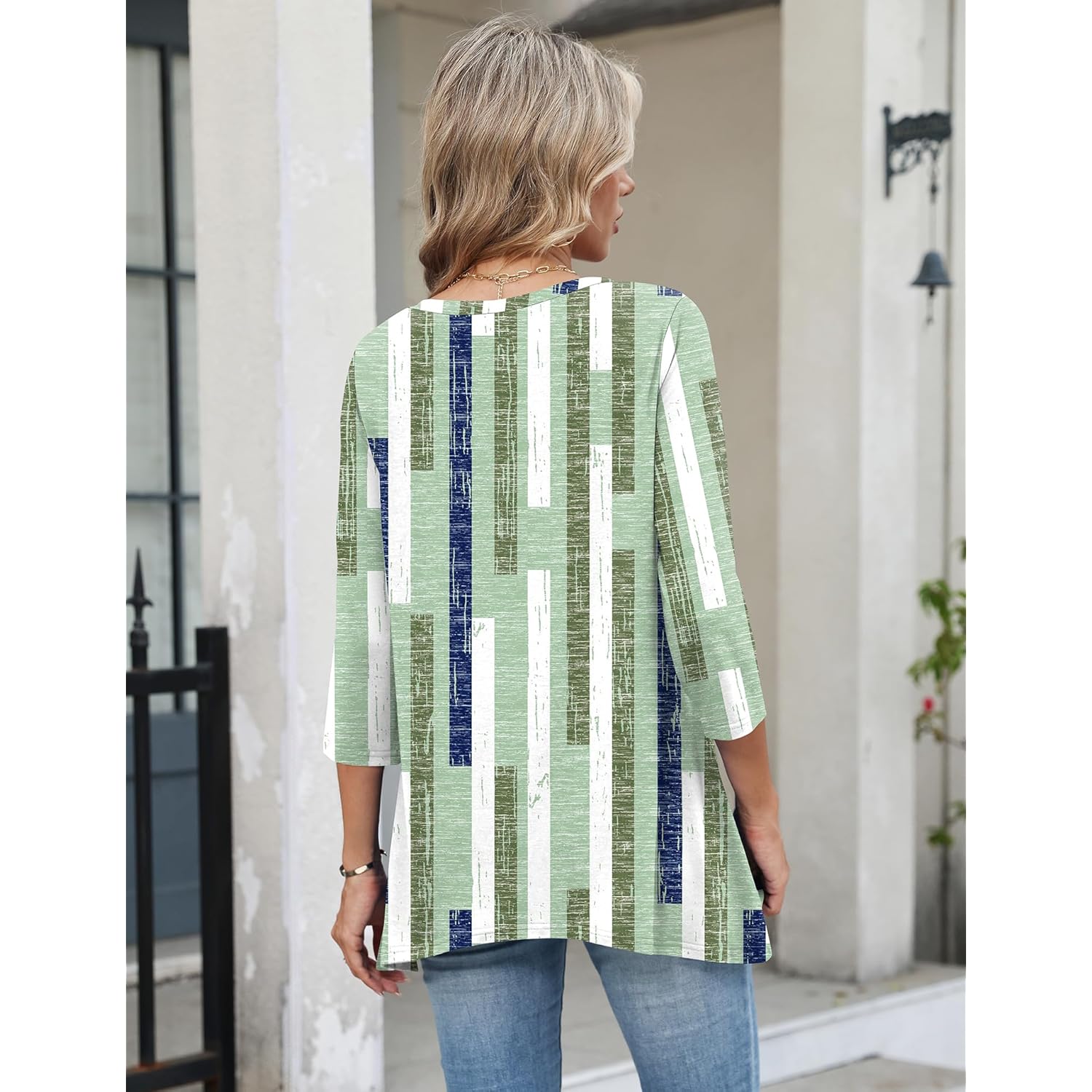 Women's V-Neck Flowy Tunic Top Green/White Plaid