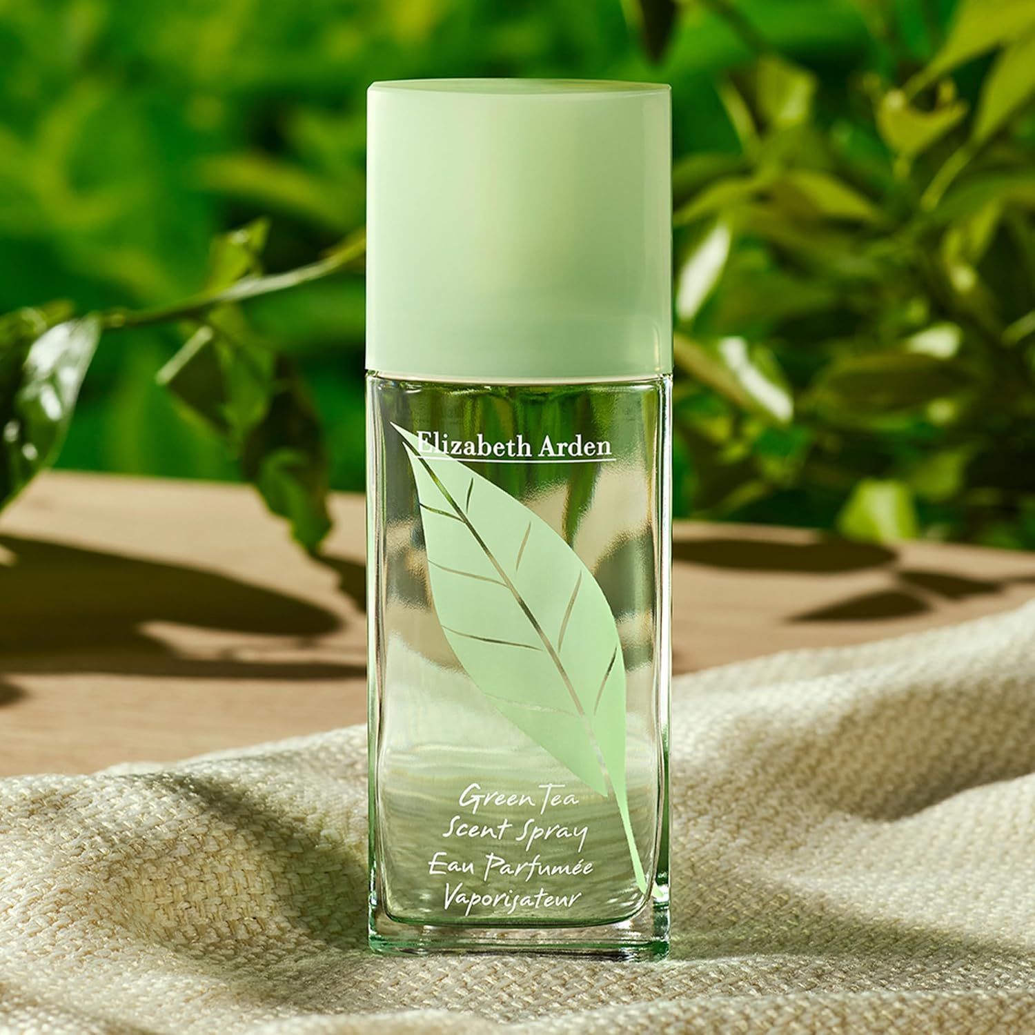Elizabeth Arden Green Tea Scent Spray Eau de Toilette, Women's Perfume with Notes of Bergamot, Tea and Oakmoss, Fresh & Floral
