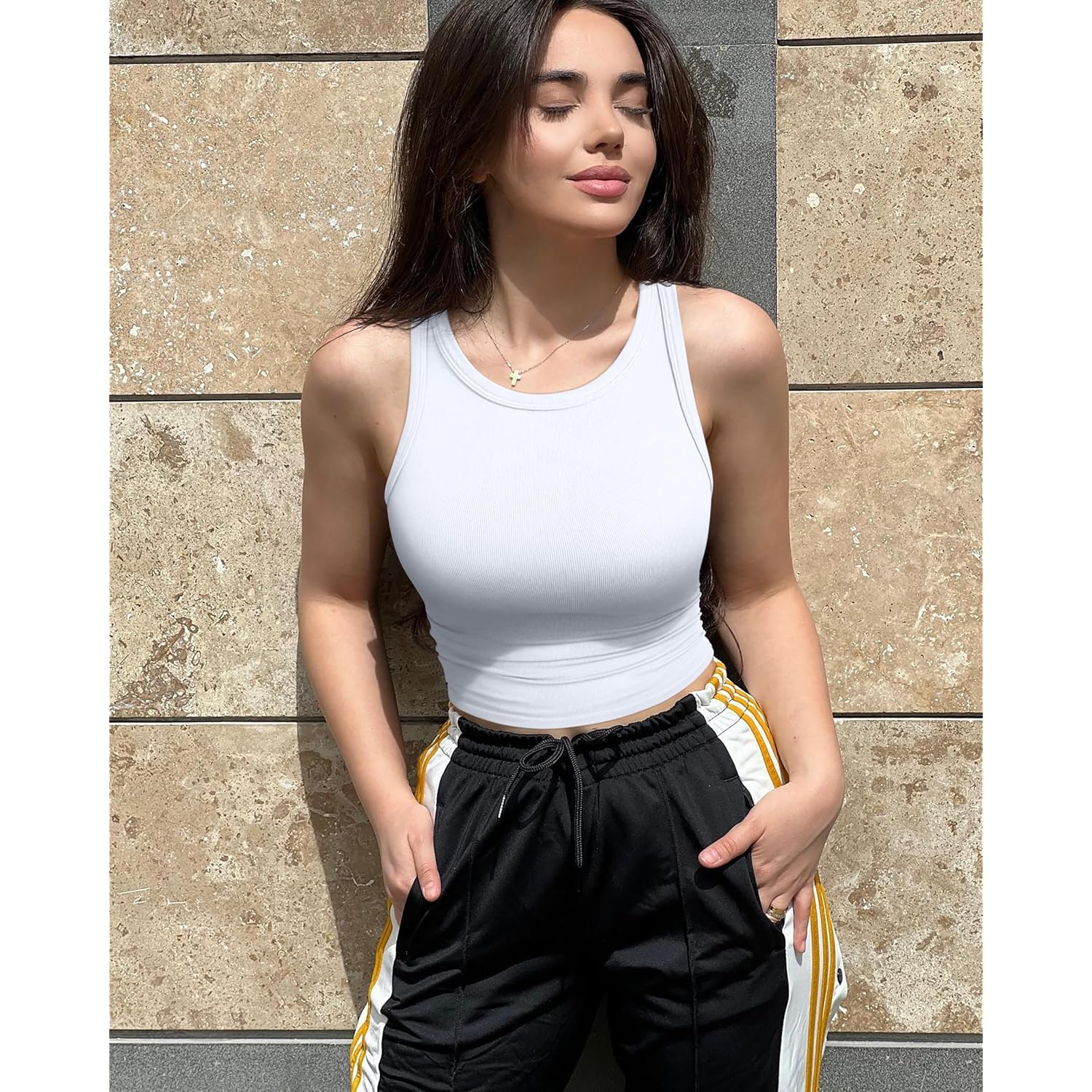 Women's Crew Neck Crop Tank Top Hide Pink/White
